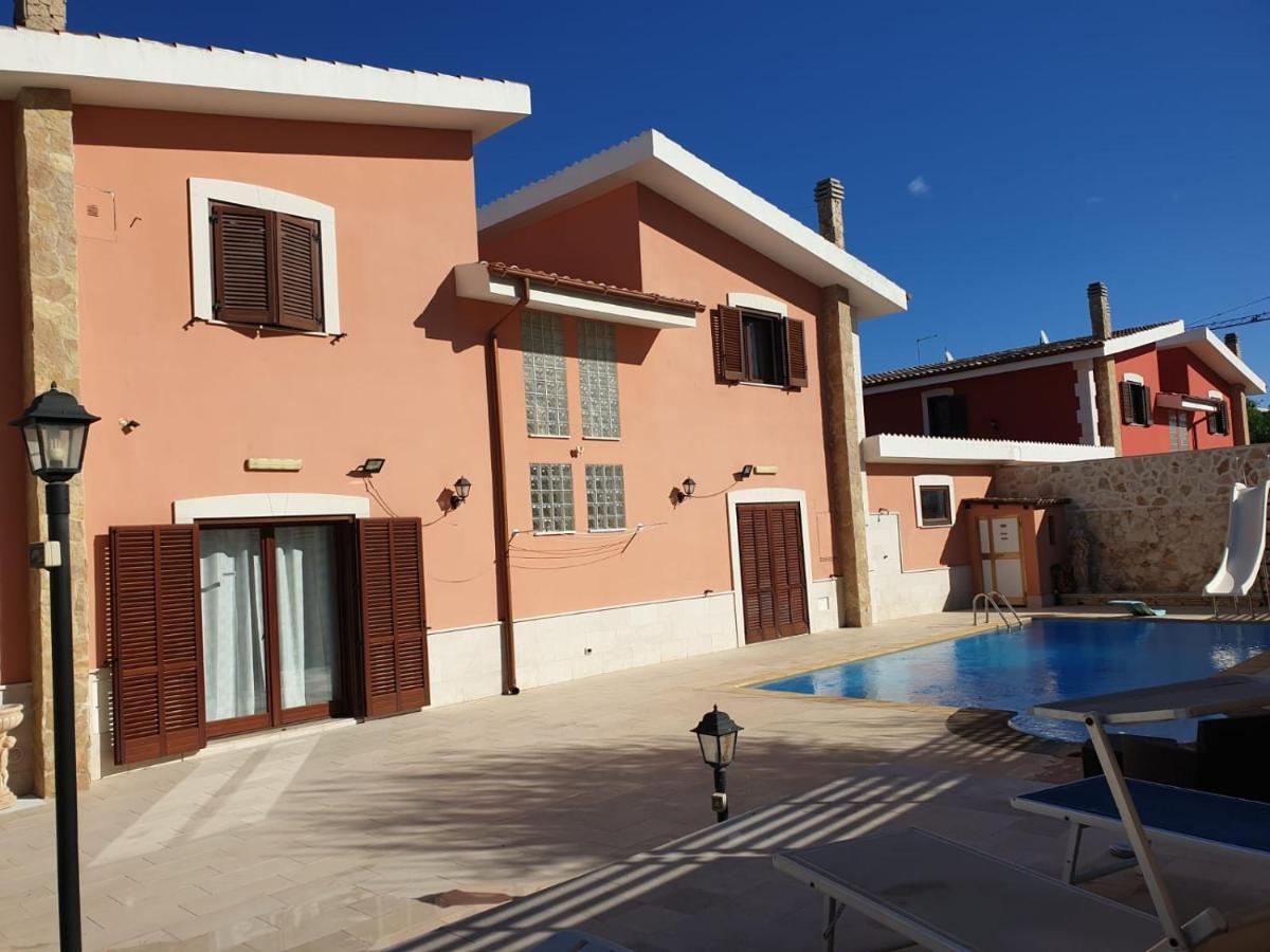 Bed And Breakfast Villa Fatima Trani Exterior foto