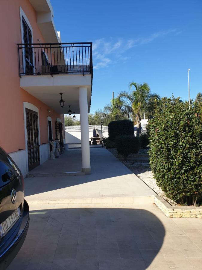 Bed And Breakfast Villa Fatima Trani Exterior foto